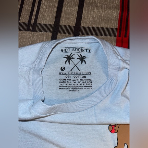 T-shirt riot society bear red cup - Picture 2 of 2